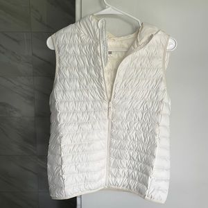 Uniqlo vest